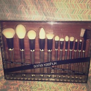 Sonia Kashuk ~ 12 Pc Brush set ~ Limited Edition